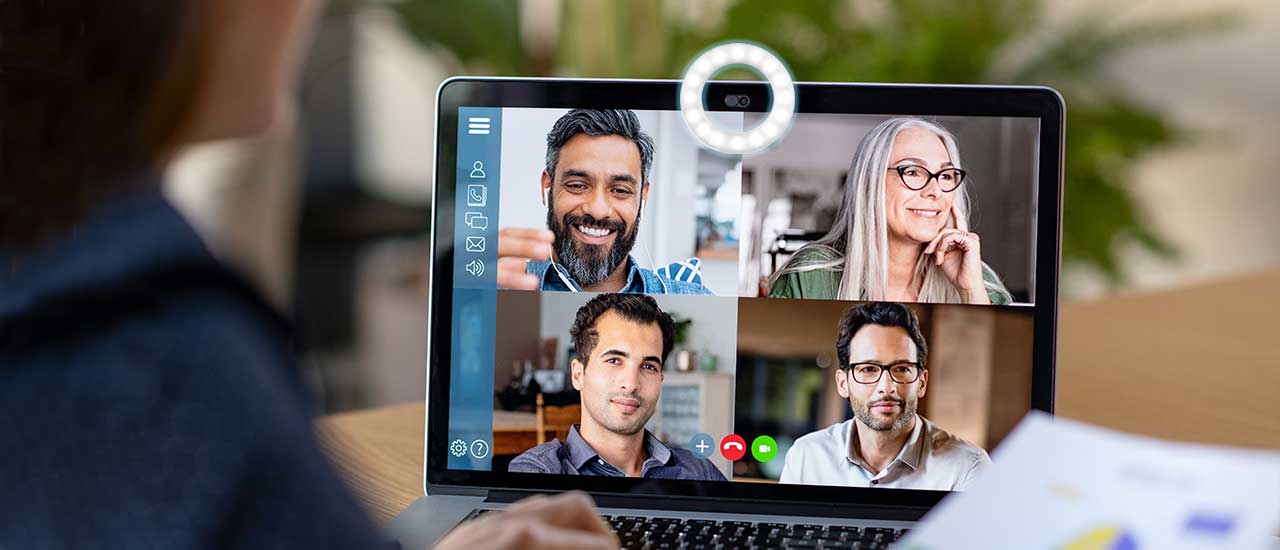 ring-light-laptop